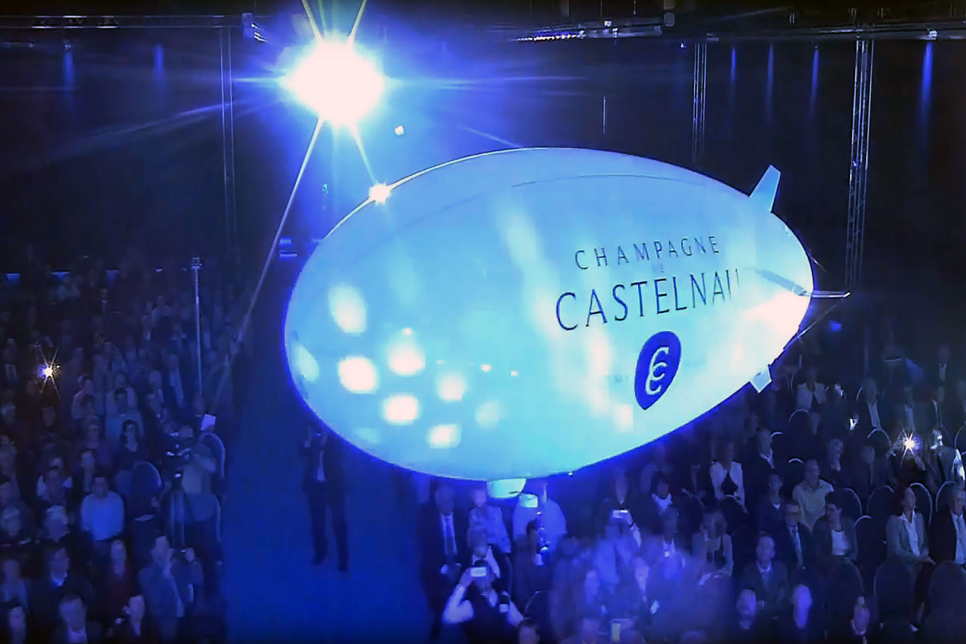 4.5-m-rc-blimp-for-champagne-castelnau